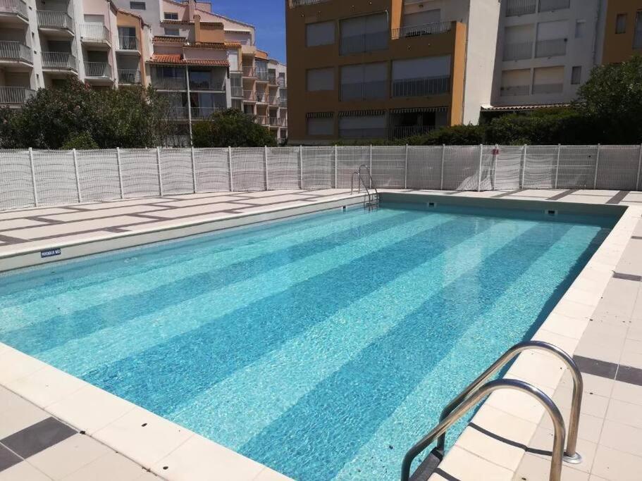 Studio - Residence Avec Piscine アグド エクステリア 写真