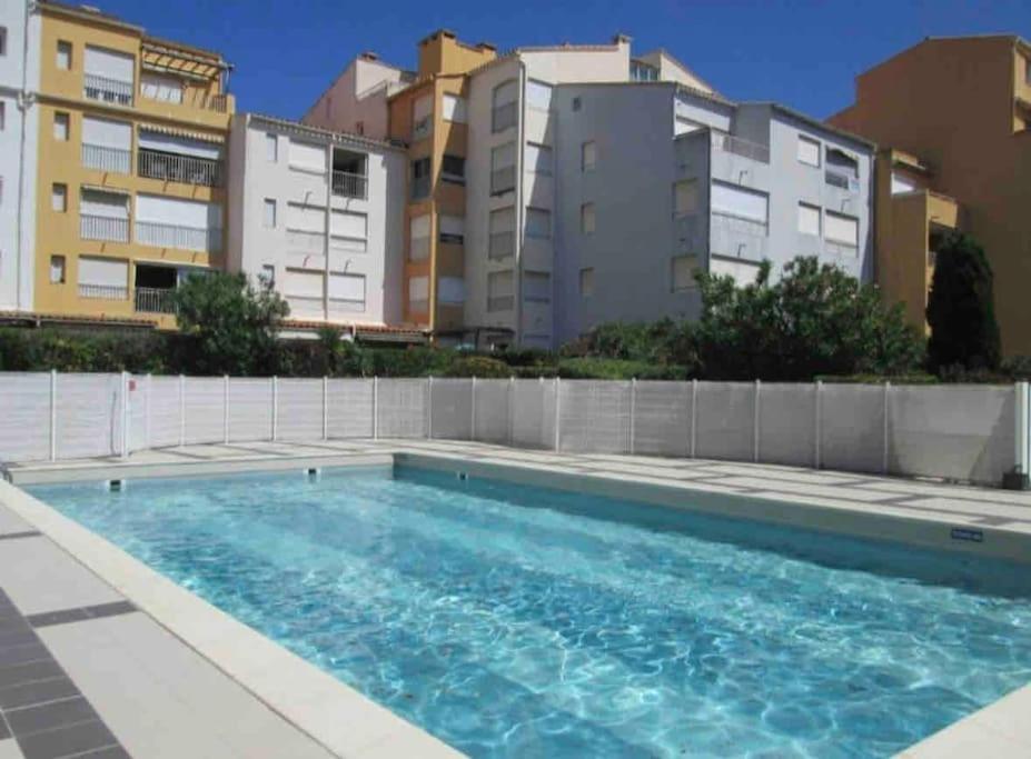 Studio - Residence Avec Piscine アグド エクステリア 写真